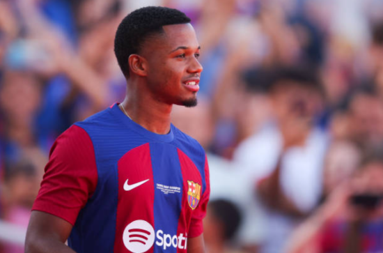 Ảnh bài viết NÓNG! Sevilla từ chối mua người thừa Barca, Fati